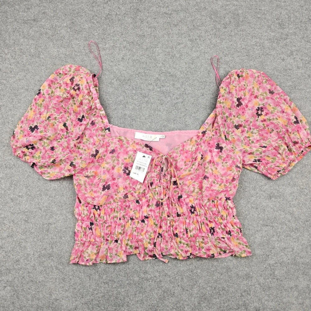 ASTR‎ The Label Blouse Womens XL Pink Floral Chiffon Puff Sleeve Crop Top New
